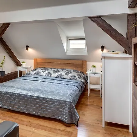 Michalska - Old Town Apartment